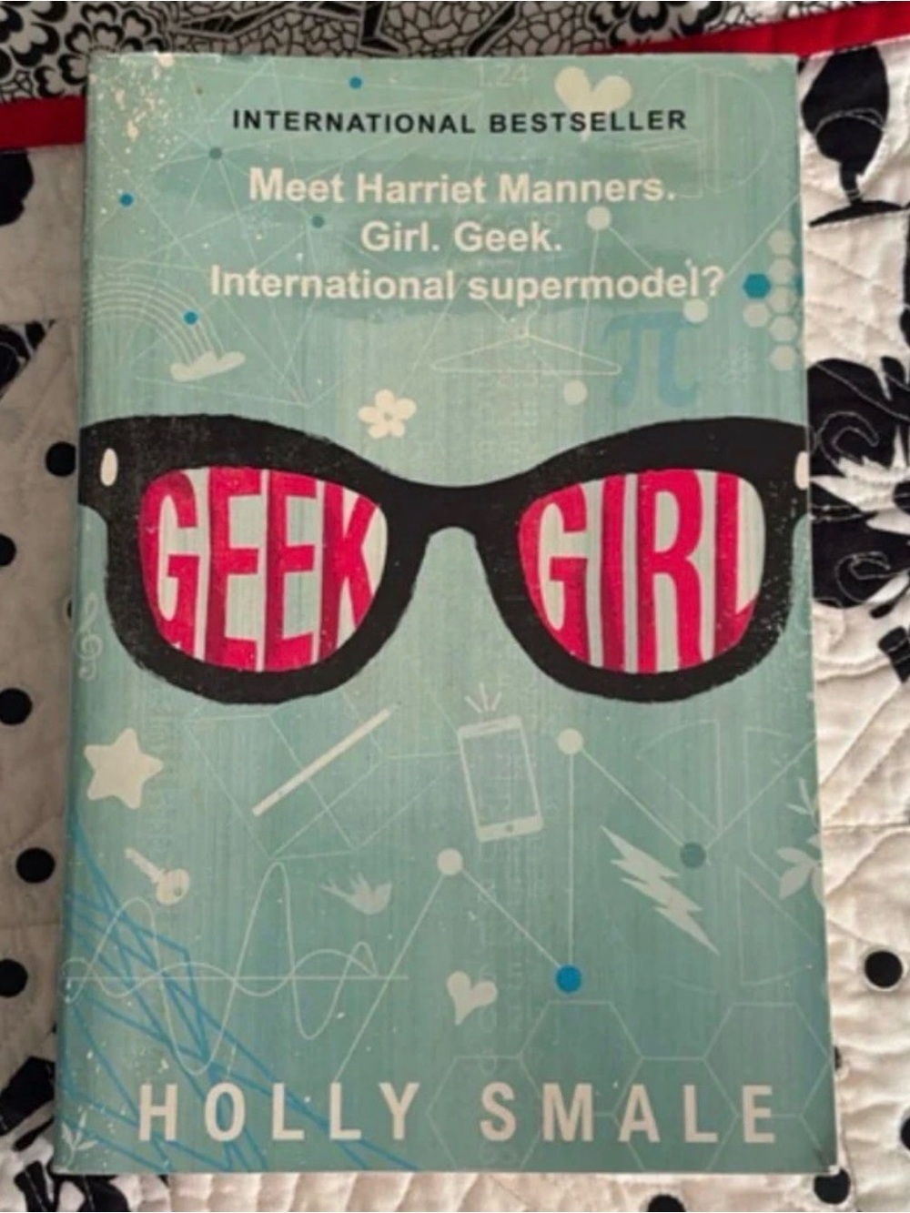 Geek Girl by Holly Smale